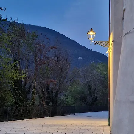 C-mm09 * Bussi sul Tirino